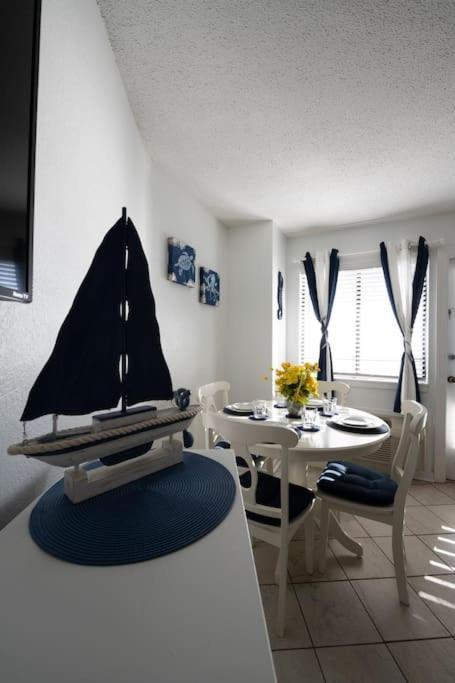 Royal Retreat-Amazing View-King Bed-1 Bedroom-Full Kitchen-Free Parking-Self Check-In Myrtle Beach Luaran gambar