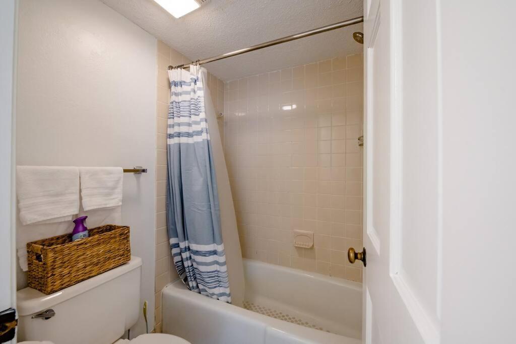 Royal Retreat-Amazing View-King Bed-1 Bedroom-Full Kitchen-Free Parking-Self Check-In Myrtle Beach Luaran gambar