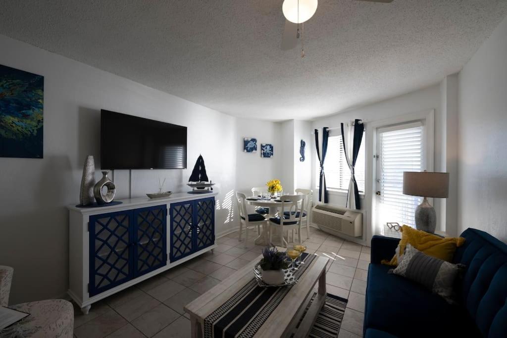 Royal Retreat-Amazing View-King Bed-1 Bedroom-Full Kitchen-Free Parking-Self Check-In Myrtle Beach Luaran gambar