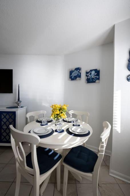 Royal Retreat-Amazing View-King Bed-1 Bedroom-Full Kitchen-Free Parking-Self Check-In Myrtle Beach Luaran gambar